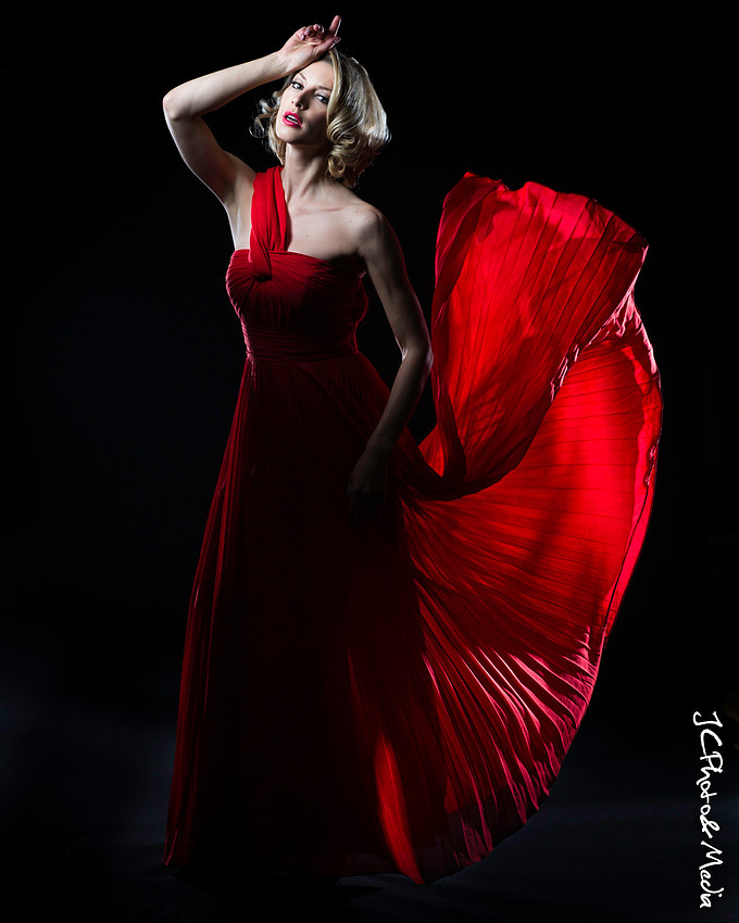 Blonde On Red